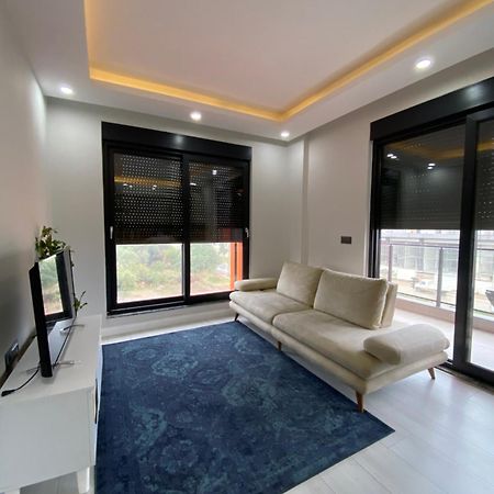 Tunc Suite Luxury House Aksu  Экстерьер фото